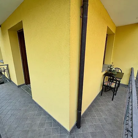 Casa Aurea *